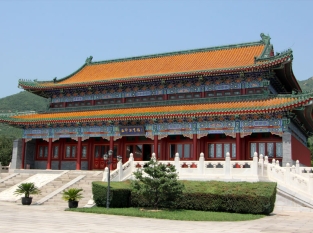 天壽陵園